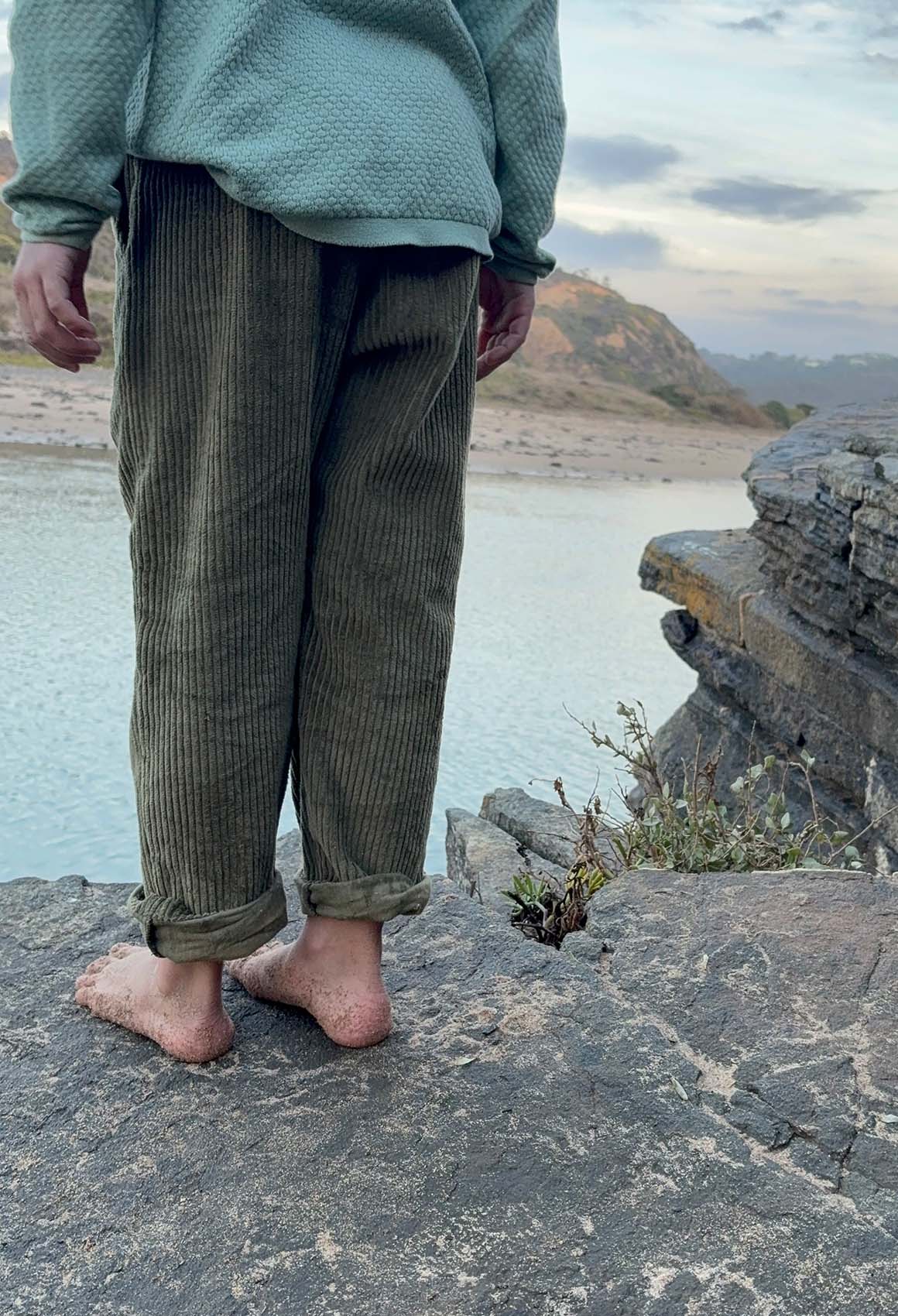 2025-Drop-2-KinderBux-olive-6 2025-Drop-2-KinderBux-olive-6